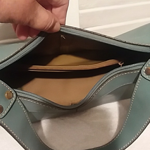 Mondani New York Purse - Picture 4 of 5